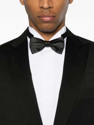Corneliani Peak-lapel Virgin-wool Suit In Black