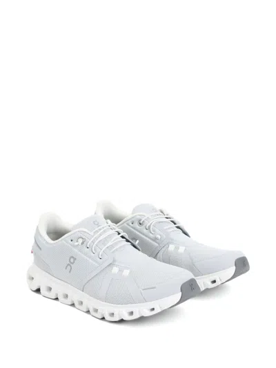 On Cloud 6 Trainers In White