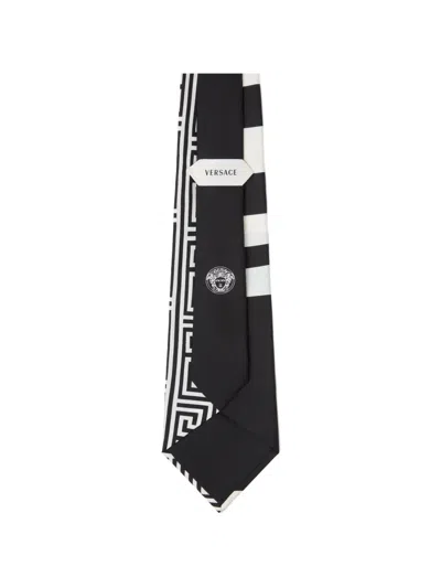 Versace Printed Silk Twill Tie In Black