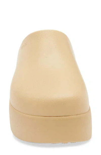 Crocs Dylan Platform Clog In Nude
