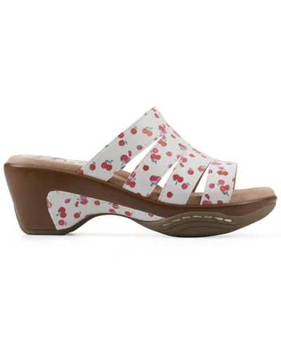 White Mountain Valora Platform Sandal In Multi