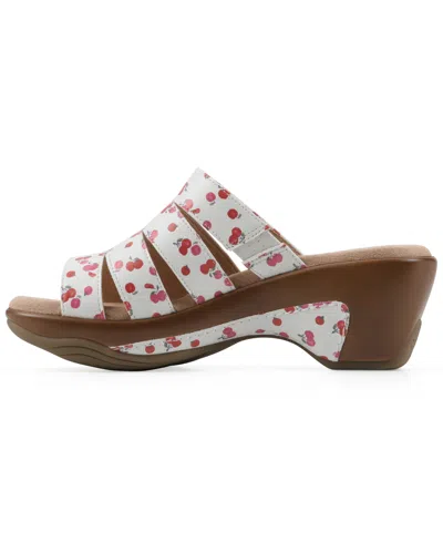White Mountain Valora Platform Sandal In Multi