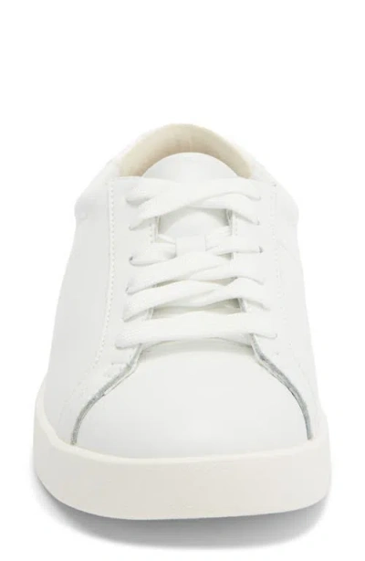 Vionic Estelle Sneaker In White