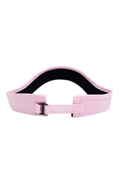 2xu Run Visor In Pink
