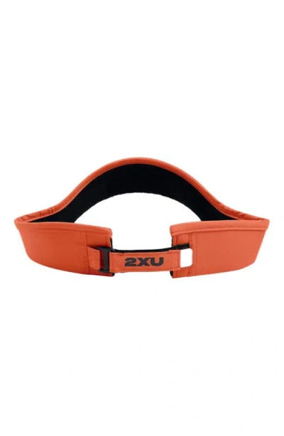 2xu Run Visor In Orange