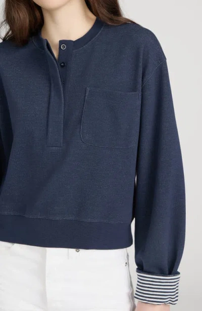 Frame The Stripe Cuffed Sweatshirt In Blue