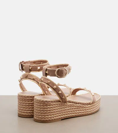 Valentino Garavani Rockstud Flatform Sandal In Calfskin 45mm Woman Rose Cannelle 39 In Multi