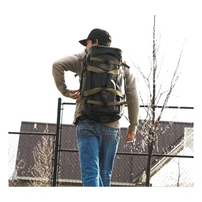 Initial Ascent Sawtooth Duffel Bag In Black