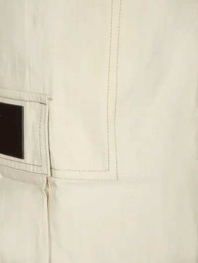 Carrer Multi-pocket Cargo Shorts In White