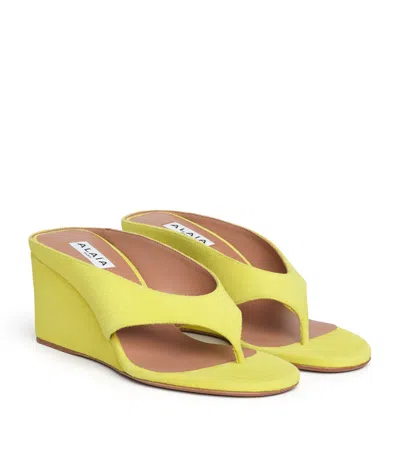 Alaïa Cube Satin Wedge Thong Sandals In Animal Print