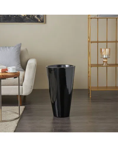 Peyton Lane Vase In Black