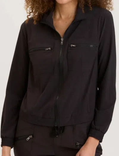 Wearables Quinn Active Ruched Bomber In Black
