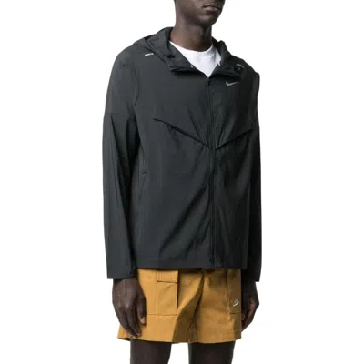 Nike Windrunner Woven Reflective Jacket Black In Blue