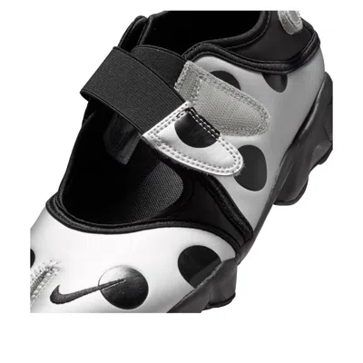 Nike Rift Split Toe Sandals Polka Dot Silhouette In White
