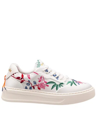 Barracuda Phoenix Sneakers In White
