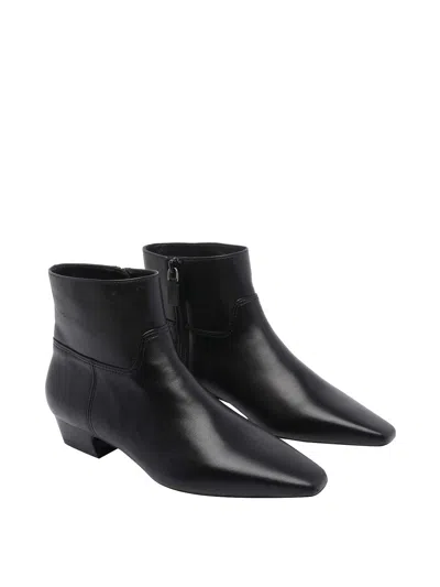 Stuart Weitzman Stassi Leather Zip Ankle Boots In Black