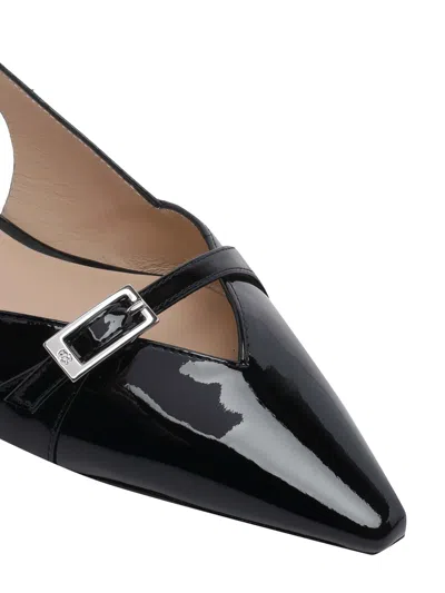 Stuart Weitzman Pointed-toe Flat Sandals In Black