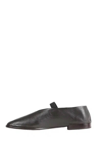 Lemaire Glove Nappa Leather Ballet Flats In Black