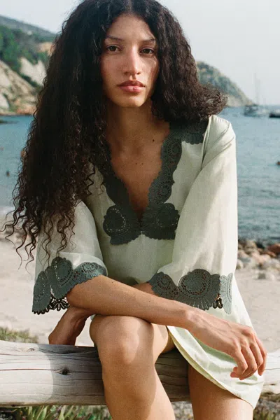 Posse Darya Kaftan
