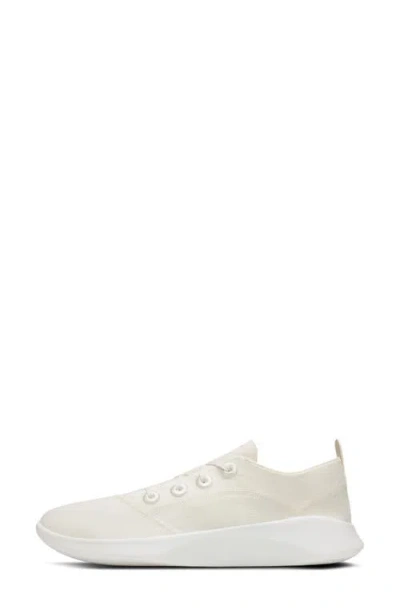 Allbirds Superlight Wool Runner Sneaker In White