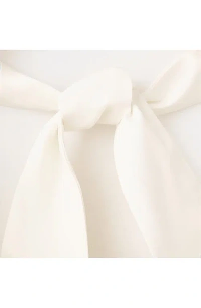 Mango Crop Top Halter Neck In White