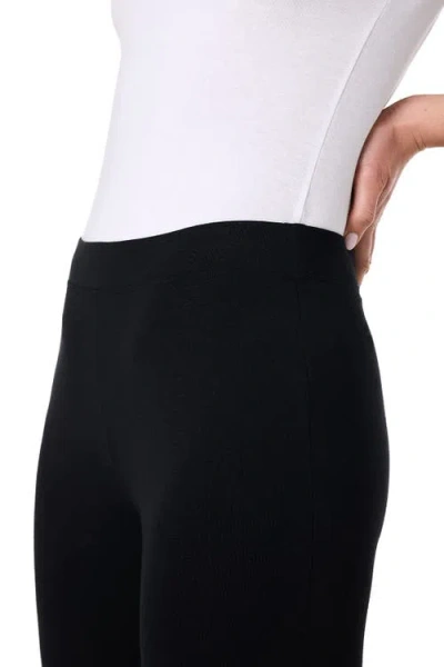 Coolibar Summer Capris In Black