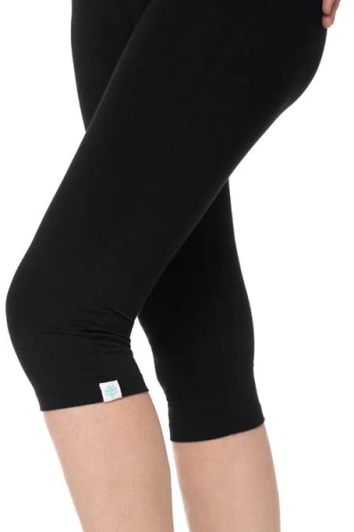 Coolibar Summer Capris In Black