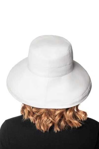 Coolibar Kettle Brim Hat In White