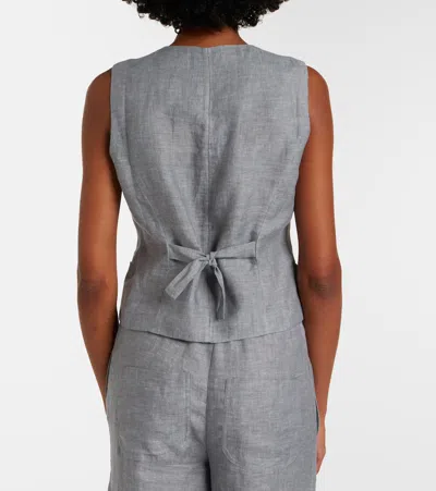 Eres Créatif Vest In Gray