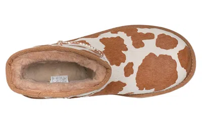 Ugg (wmns)  Classic Mini Ii Boot In Multi