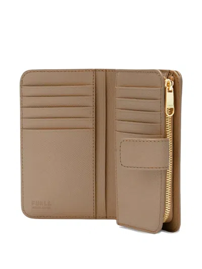 Furla Medium Classic Compact Wallet In Brown