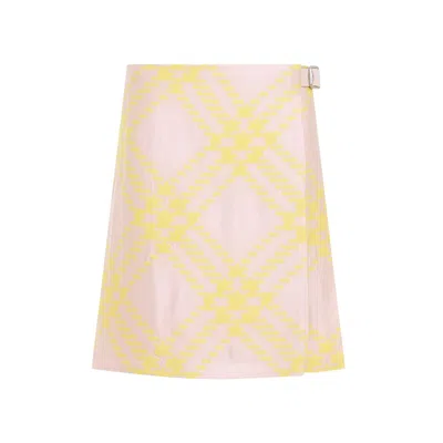 Burberry Check Pattern Skirt In Yellow