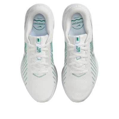 Nike Run Defy Running Shoe In Gray