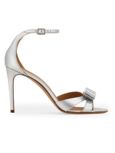 Ferragamo 95mm Roxy Metallic Leather Bow Sandals In Silver
