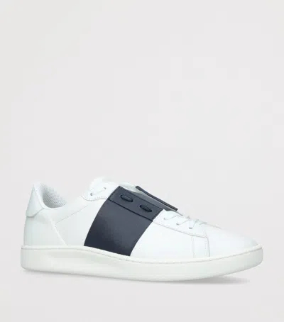 Valentino Garavani Minimalist Leather Sneakers With Contrasting Stripe Detail And Vlogo Signature In White