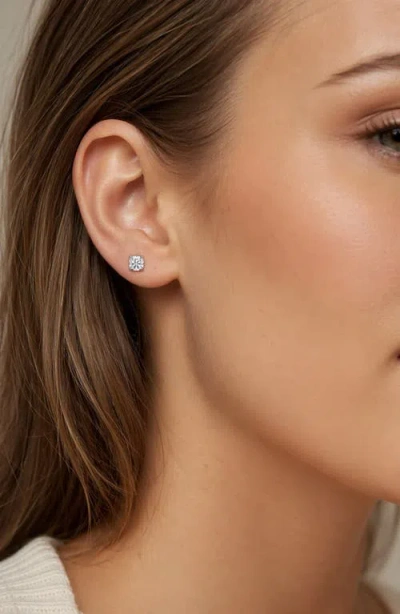 Best Silver Moissanite Stud Earrings In Silver