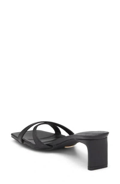 Billini Yahara Sandal In Black