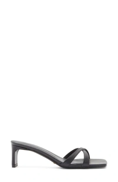 Billini Yahara Sandal In Black