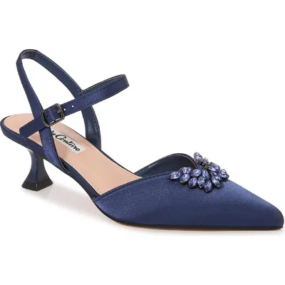 Lady Couture Classy Pointed Toe Pump In Multi