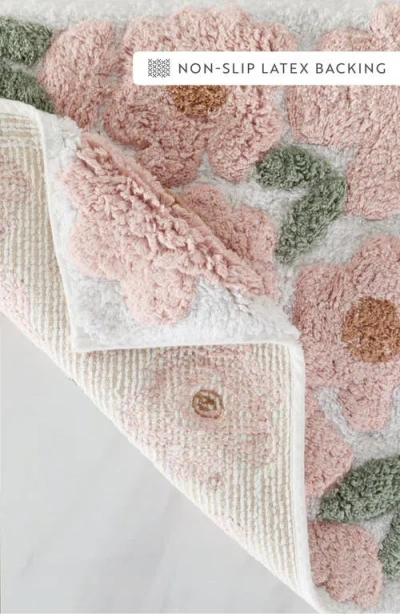 Homespun Arc Patterned Bath Mat