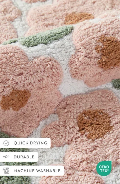 Homespun Arc Patterned Bath Mat