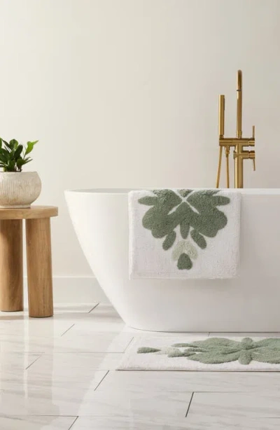 Homespun Arc Patterned Bath Mat