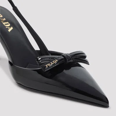 Prada Black Calf Leather Pumps In Black