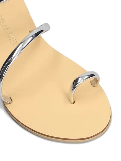 Nicolas Lainas Leather Flat Sandals In Silver