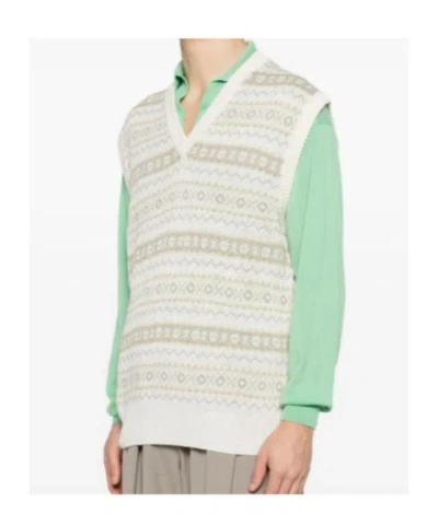 Kiton V-neck Patterned Vest In White