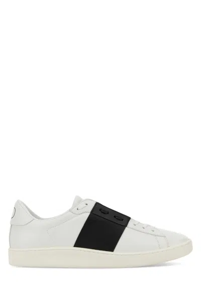 Valentino Garavani Minimalist Leather Sneakers With Contrasting Stripe Detail And Vlogo Signature In White