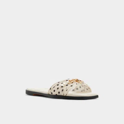 Aldo Alamassi In Multi