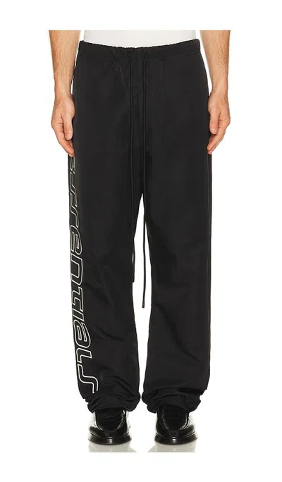 Essentials Active Trace Relaxed Drawstring Pant In Black