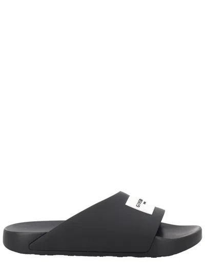 Givenchy Black Sandals With Wide Band And Contrasting Logo Patch In Rubber Man