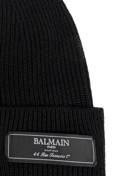 Balmain Berretto Con Patch Logo In Black